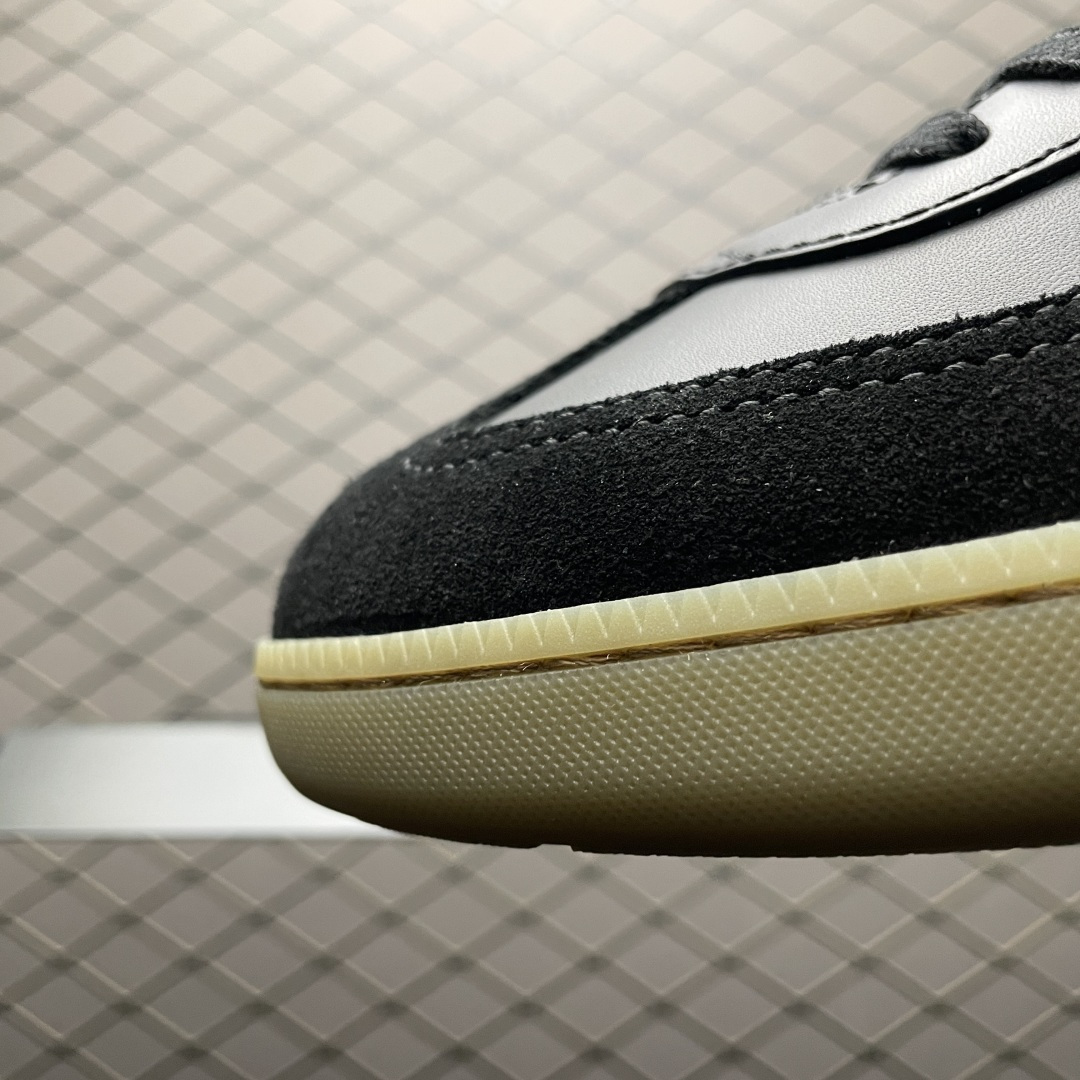 图片[6]-Dior 迪奥 B01 老钱风 低帮休闲板鞋 海淘代购同渠道品质 原版购入开发 私模大底 进口牛皮鞋面（内里胎牛皮）打造 高端零售 外贸充正专供 ZP级全套包装 完美楦型 正确卡色 质感媲美原版 细节与原版一致 请注意区分市面通货材 尺码：38 39 40 41 42 43 44 45 46-选品中心