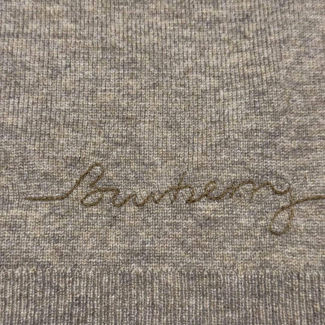 图片[4]-S# BBR 巴宝莉 下摆签名款 老钱风 羊绒开衫毛衣 真正原版购回开发打版 高端零售专供 品质保证 100%放心出街 尺码：S M L XL-选品中心