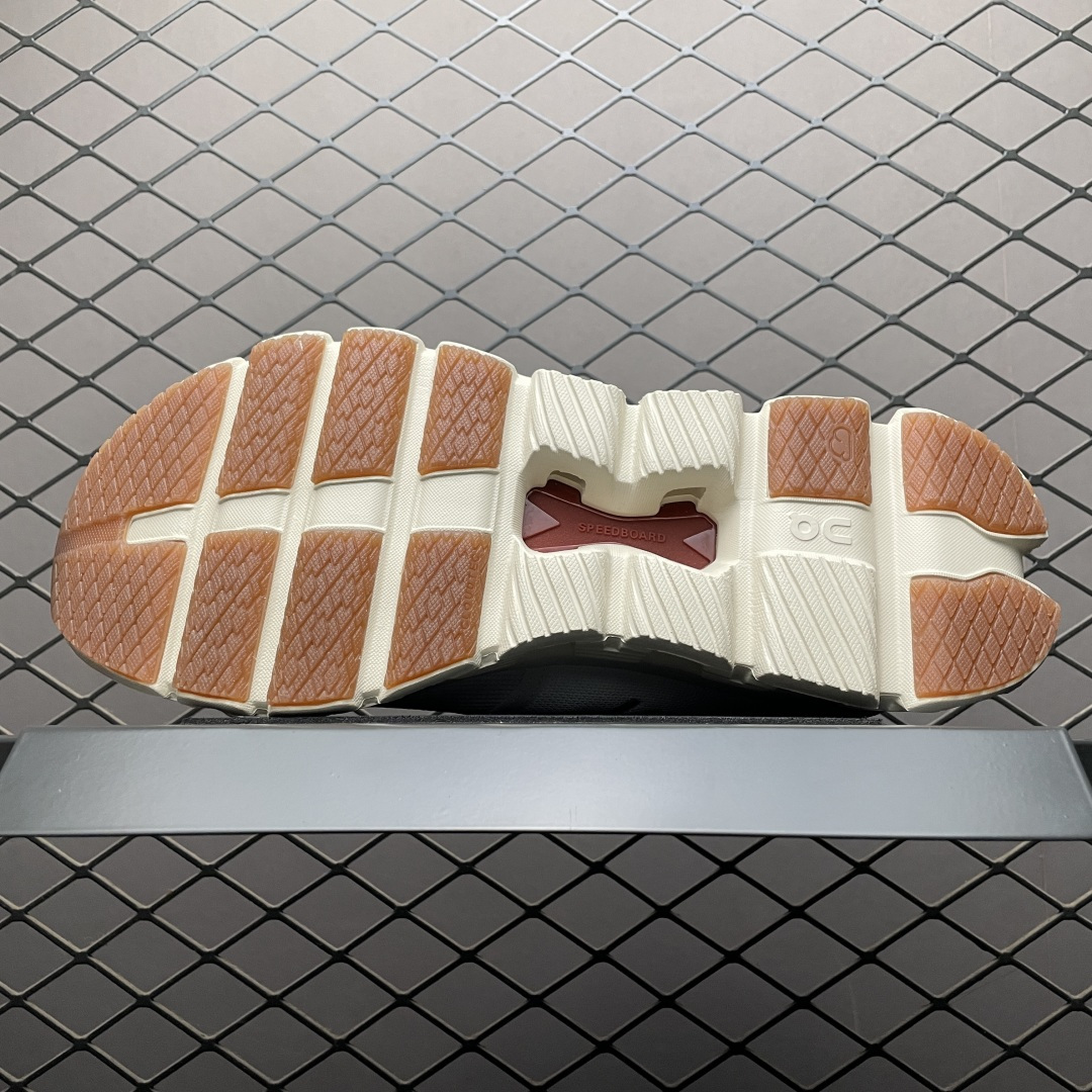 图片[5]-ON 昂跑 Cloud X 4 系列 鞋面采用一体成型布料 有弹性非常透气 鞋底是镂空设计 运用了CLOUDTILT专利技术 弹力十足 毫无负重感 适合日常长距离行走或者休闲旅游 跑步 尺码：36-47 含半码-选品中心