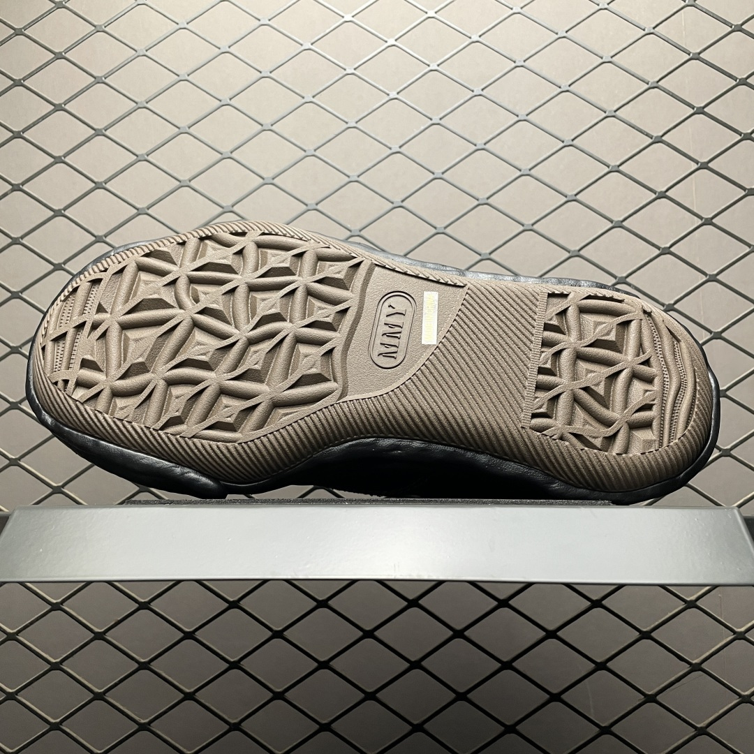 图片[5]-日本概念时装设计师･三原康裕 MIHARA YASUHIRO 变形溶解鞋 全新开发双模一次发泡点位气孔EVA中底 底部嵌入组合RB橡胶耐磨大底 正确织麦及包装盒 清晰后跟电绣LOGO区别市面普通版本 余文乐挚爱单品 复古溶解风 尺码：36 37 38 39 40 41 42 43 44 45-选品中心