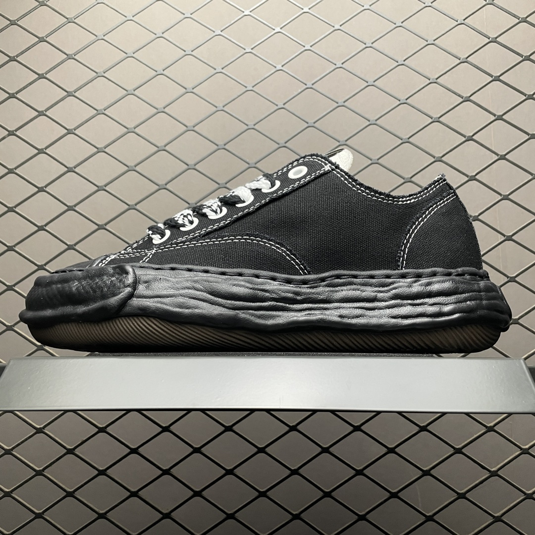 日本概念时装设计师･三原康裕 MIHARA YASUHIRO 变形溶解鞋 全新开发双模一次发泡点位气孔EVA中底 底部嵌入组合RB橡胶耐磨大底 正确织麦及包装盒 清晰后跟电绣LOGO区别市面普通版本 余文乐挚爱单品 复古溶解风 尺码：36 37 38 39 40 41 42 43 44 45-选品中心