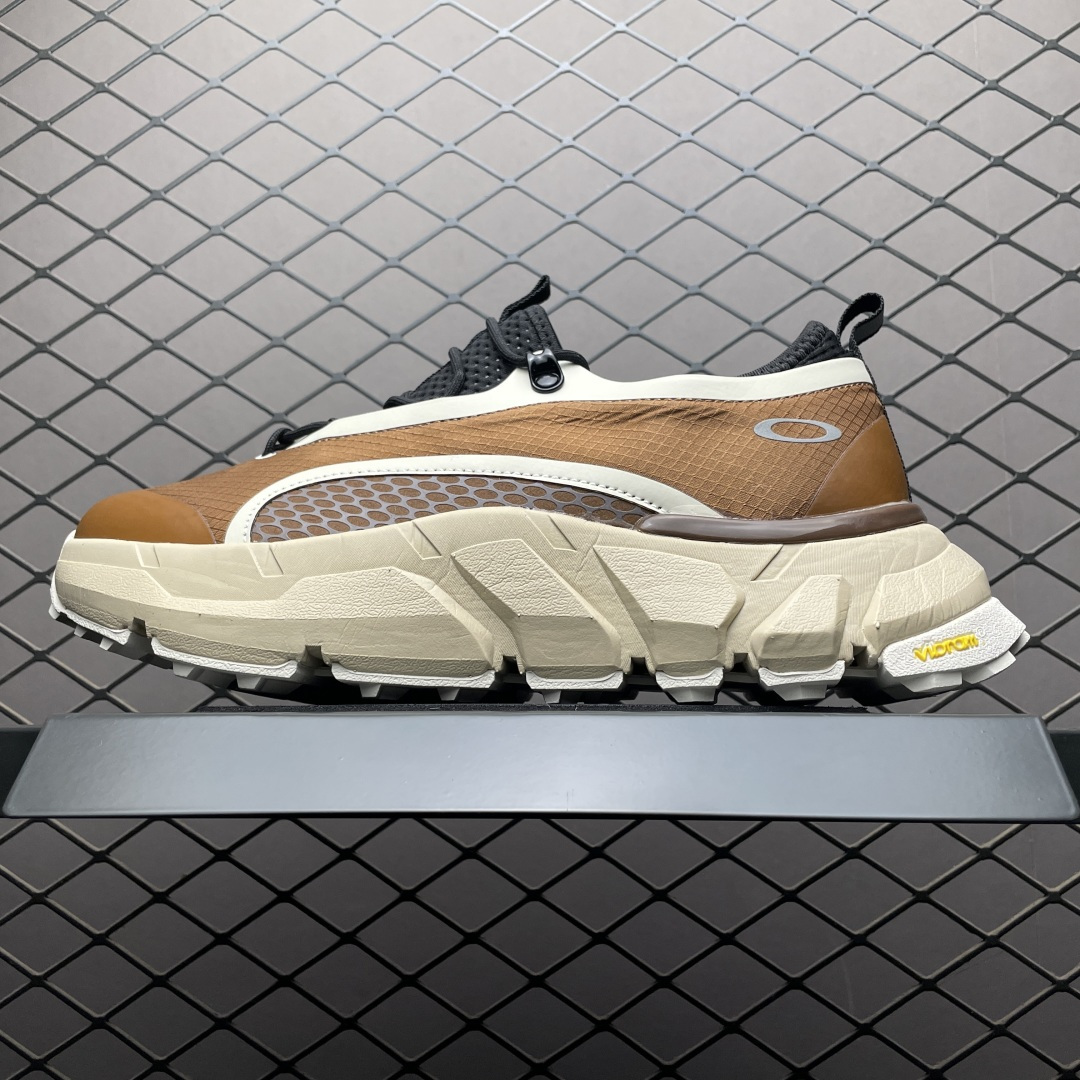 Oakley 欧克利 LIGHT SHIELD 时尚舒适 防滑耐磨 低帮 户外功能鞋 尺码：39 40 41 42 43 44-选品中心