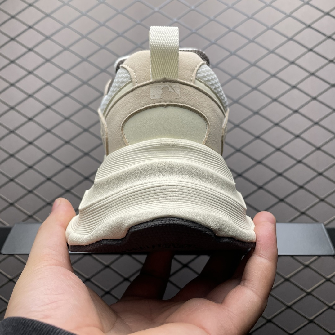 图片[2]-网红爆款 MLB Champ Runner 低帮休闲凉鞋 原厂防伪吊牌 尺码：35 36 36.5 37.5 38 38.5 39 40 40.5 41 42 42.5 43 44 44.5 45-选品中心