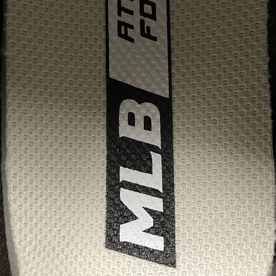 图片[8]-网红爆款 MLB Champ Runner 低帮休闲凉鞋 原厂防伪吊牌 尺码：35 36 36.5 37.5 38 38.5 39 40 40.5 41 42 42.5 43 44 44.5 45-选品中心