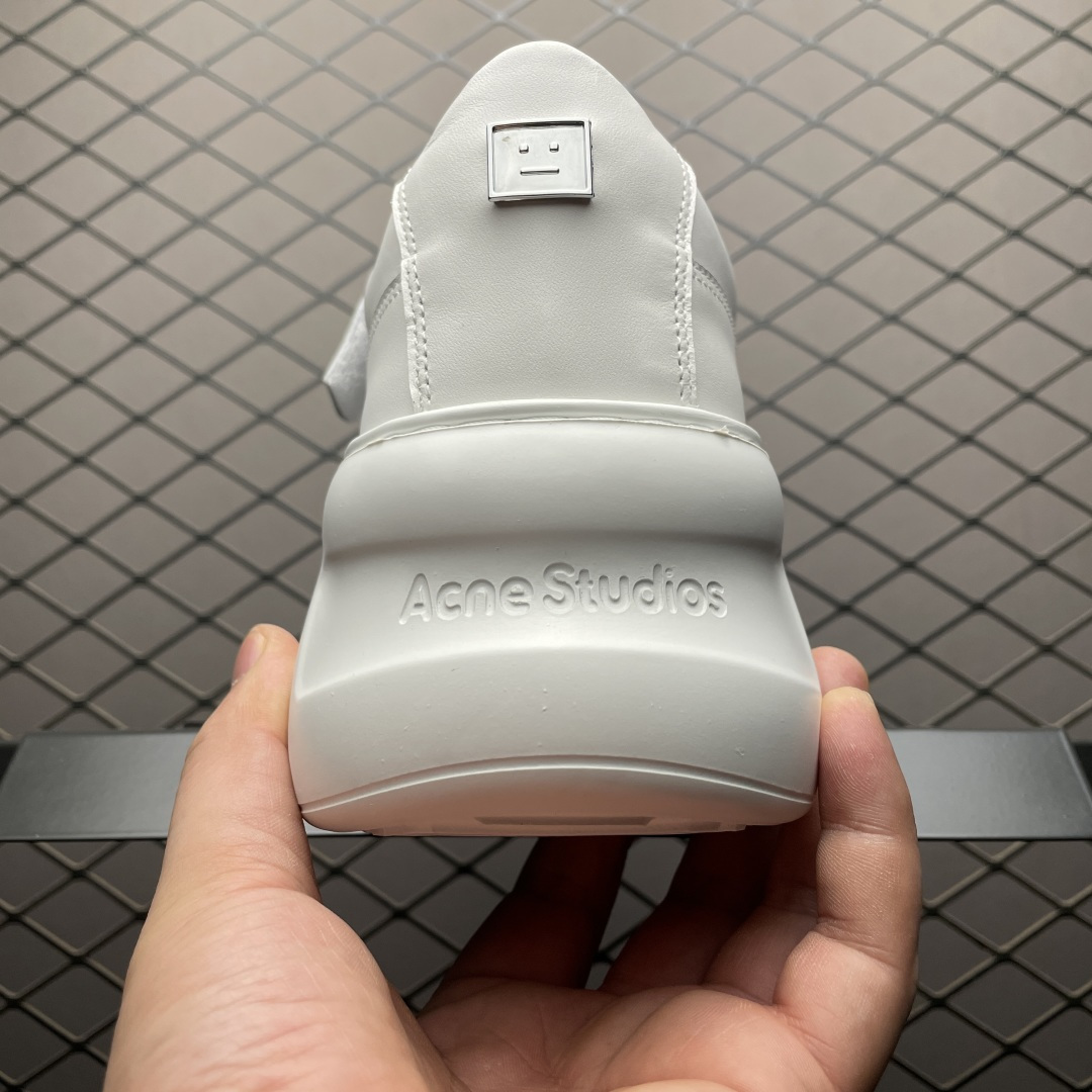 图片[2]-海淘专供版 Acne Studios 魔术贴 低帮休闲小白鞋 欧阳娜娜 赵露思 宋佳 杨超越 宋佳同款 高端零售 外贸充正专供 原版购入开发 正确奶香大底 正确全鞋身采用进口头层皮 请注意区分市面通货材 尺码：35 36 37 38 39 40-选品中心