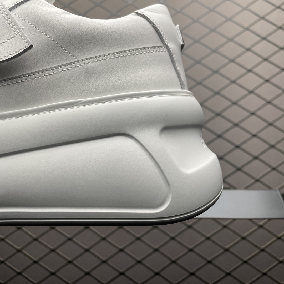 图片[4]-海淘专供版 Acne Studios 魔术贴 低帮休闲小白鞋 欧阳娜娜 赵露思 宋佳 杨超越 宋佳同款 高端零售 外贸充正专供 原版购入开发 正确奶香大底 正确全鞋身采用进口头层皮 请注意区分市面通货材 尺码：35 36 37 38 39 40-选品中心