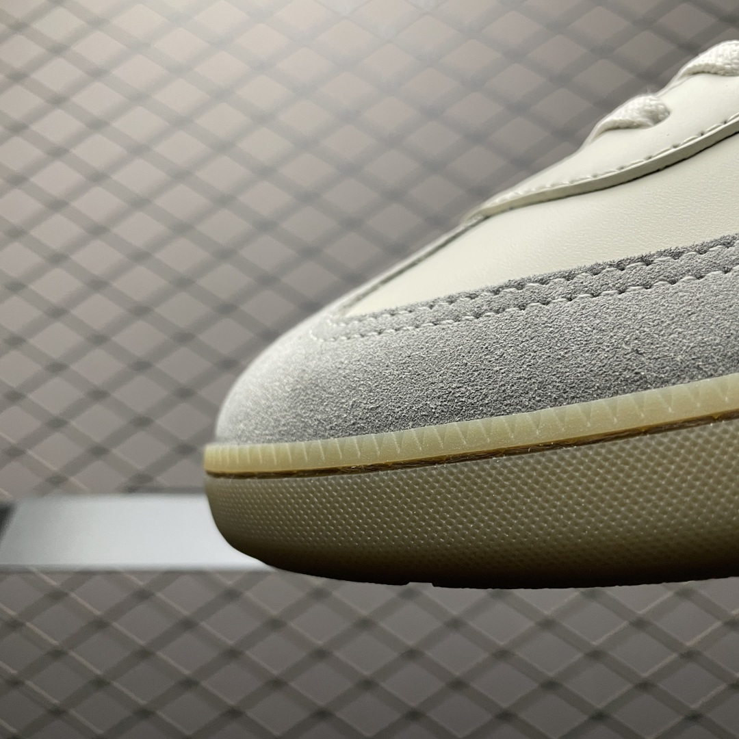 图片[6]-Dior 迪奥 B01 老钱风 低帮休闲板鞋 海淘代购同渠道品质 原版购入开发 私模大底 进口牛皮鞋面（内里胎牛皮）打造 高端零售 外贸充正专供 ZP级全套包装 完美楦型 正确卡色 质感媲美原版 细节与原版一致 请注意区分市面通货材 尺码：38 39 40 41 42 43 44 45 46-选品中心