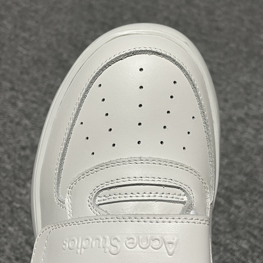 图片[7]-海淘专供版 Acne Studios 魔术贴 低帮休闲小白鞋 欧阳娜娜 赵露思 宋佳 杨超越 宋佳同款 高端零售 外贸充正专供 原版购入开发 正确奶香大底 正确全鞋身采用进口头层皮 请注意区分市面通货材 尺码：35 36 37 38 39 40-选品中心