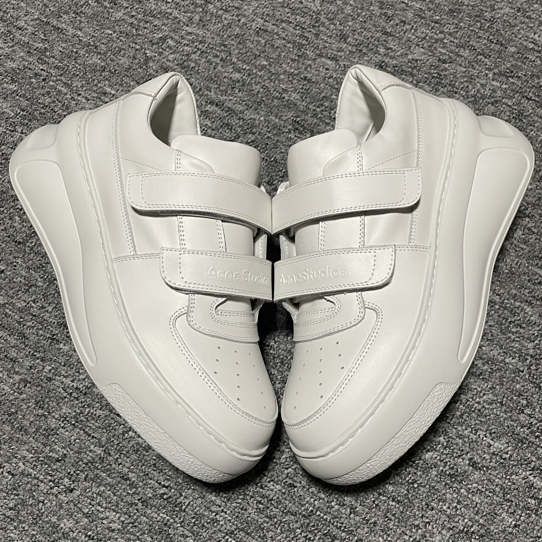 图片[5]-海淘专供版 Acne Studios 魔术贴 低帮休闲小白鞋 欧阳娜娜 赵露思 宋佳 杨超越 宋佳同款 高端零售 外贸充正专供 原版购入开发 正确奶香大底 正确全鞋身采用进口头层皮 请注意区分市面通货材 尺码：35 36 37 38 39 40-选品中心