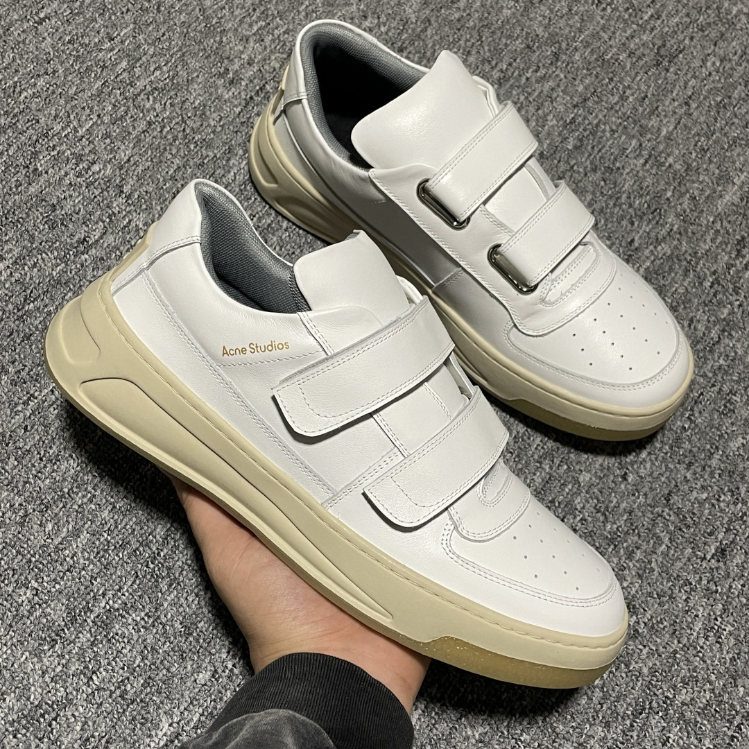 图片[6]-海淘专供版 Acne Studios 魔术贴 低帮休闲小白鞋 欧阳娜娜 赵露思 宋佳 杨超越 宋佳同款 高端零售 外贸充正专供 原版购入开发 正确奶香大底 正确全鞋身采用进口头层皮 请注意区分市面通货材 尺码：35 36 37 38 39 41 42 43 44 45-选品中心