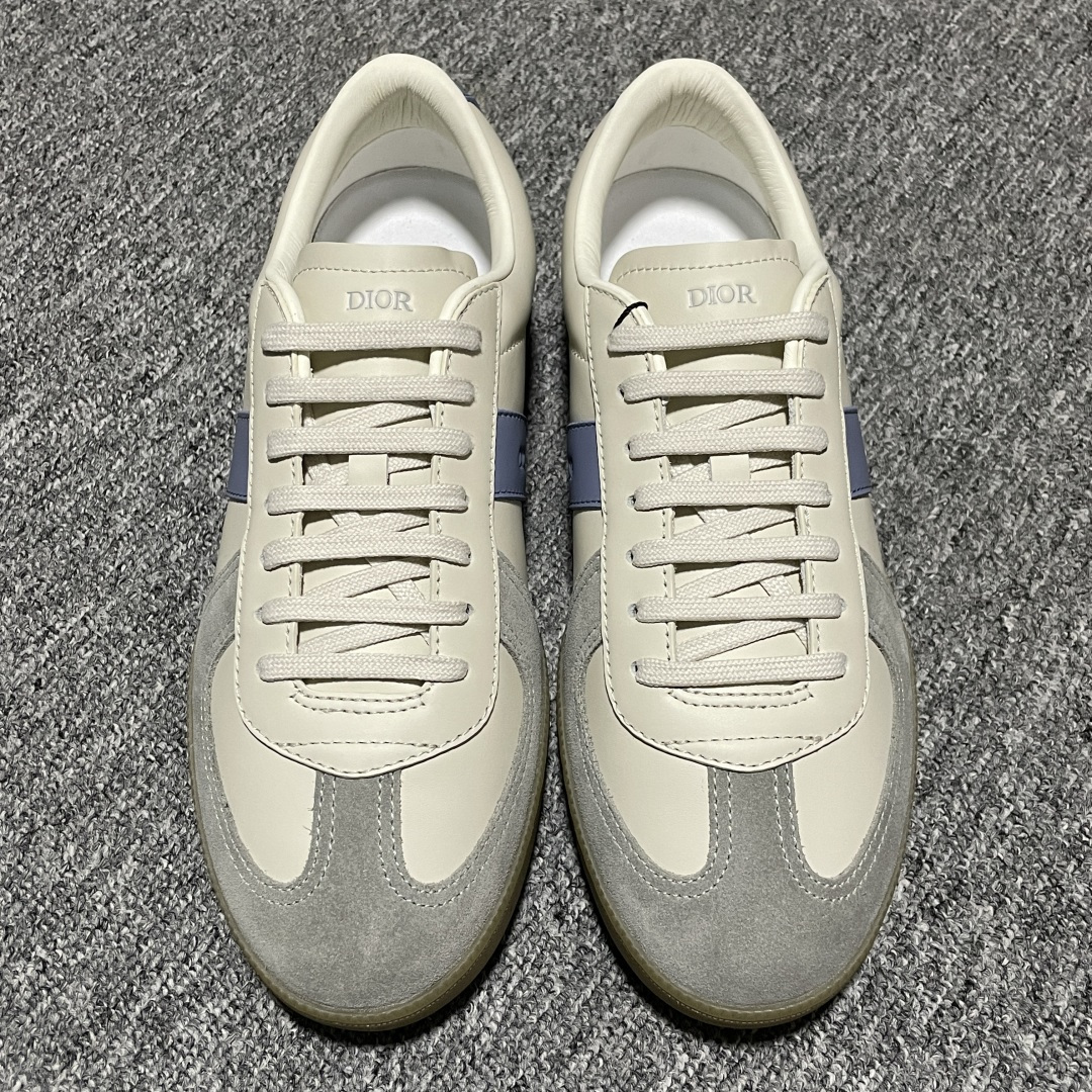 Dior 迪奥 B01 老钱风 低帮休闲板鞋 海淘代购同渠道品质 原版购入开发 私模大底 进口牛皮鞋面（内里胎牛皮）打造 高端零售 外贸充正专供 ZP级全套包装 完美楦型 正确卡色 质感媲美原版 细节与原版一致 请注意区分市面通货材 尺码：38 39 40 41 42 43 44 45 46-选品中心
