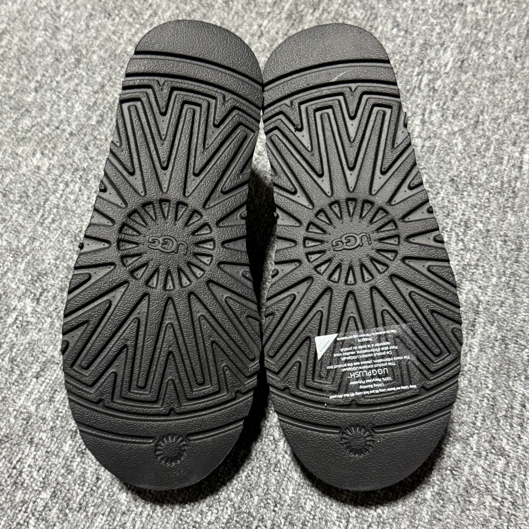 图片[3]-平台外贸专供 UGG Bea Mary Jane 玛丽珍 女子雪地靴 1167612 十年品牌制鞋代工厂生产线出品 注重每一处细节 隆丰A级真羊皮毛一体 完全遵循ZP工艺流程打造 尺码：35 36 37 38 39 40-选品中心