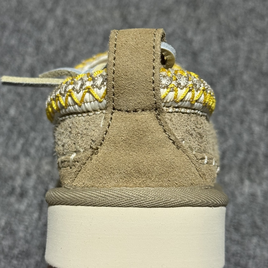 图片[8]-平台外贸专供 UGG UGG 女子雪地靴 1171444 十年品牌制鞋代工厂生产线出品 注重每一处细节 隆丰A级真羊皮毛一体 完全遵循ZP工艺流程打造 尺码：35 36 37 38 39 40-选品中心