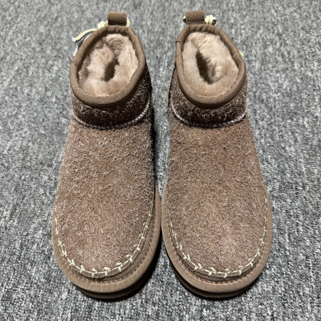 平台外贸专供 UGG Ultra Mini Biarritz 女子雪地靴 1171538 十年品牌制鞋代工厂生产线出品 注重每一处细节 隆丰A级真羊皮毛一体 完全遵循ZP工艺流程打造 尺码：35 36 37 38 39 40-选品中心