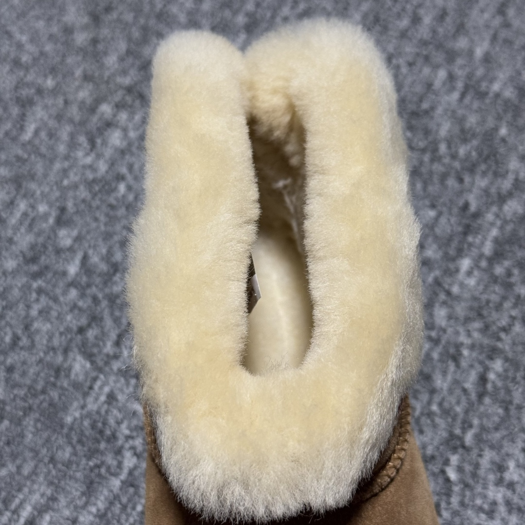 图片[9]-平台外贸专供 UGG Classic 女子雪地靴 1174496 十年品牌制鞋代工厂生产线出品 注重每一处细节 隆丰A级真羊皮毛一体 完全遵循ZP工艺流程打造 尺码：35 36 37 38 39 40-选品中心