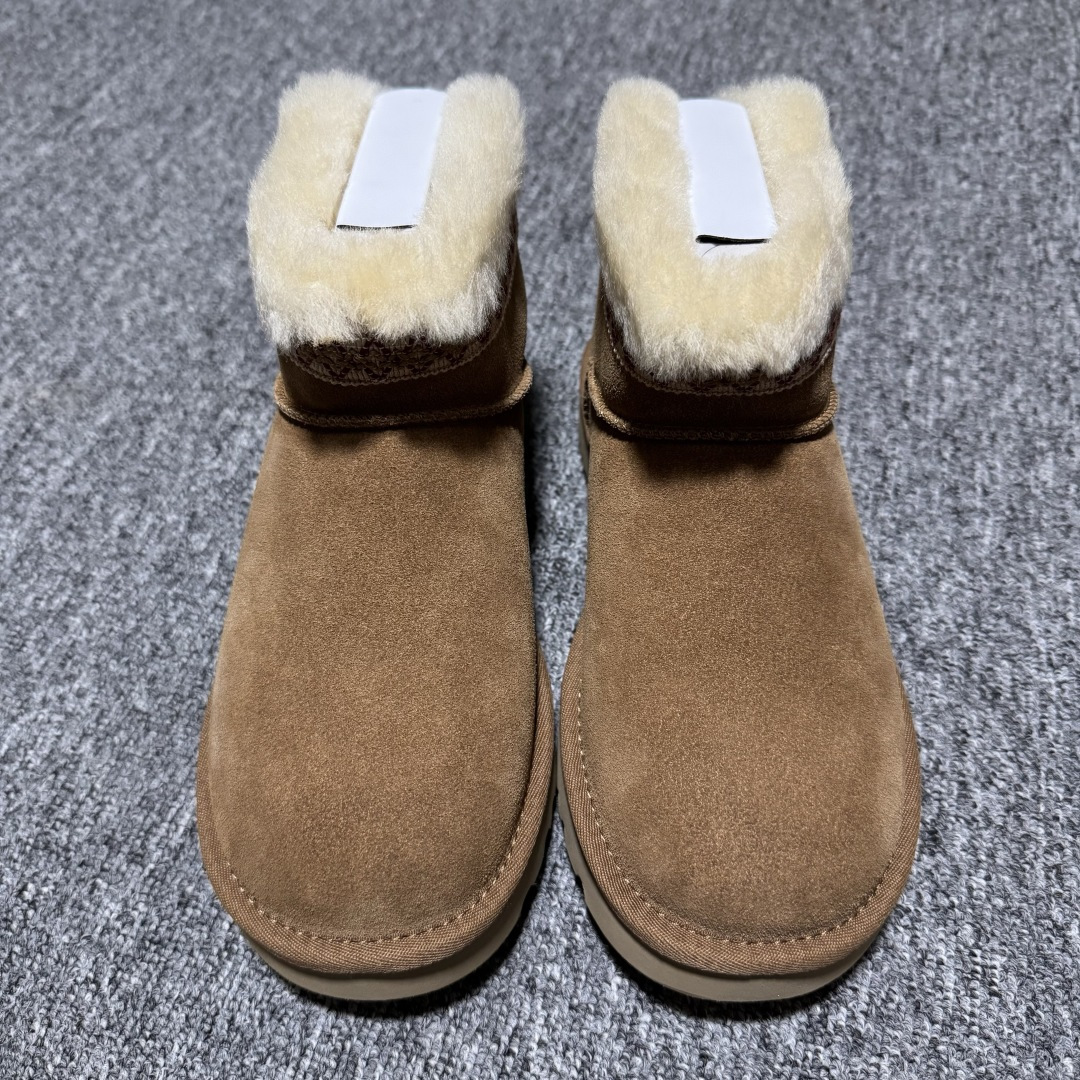 平台外贸专供 UGG Classic 女子雪地靴 1174496 十年品牌制鞋代工厂生产线出品 注重每一处细节 隆丰A级真羊皮毛一体 完全遵循ZP工艺流程打造 尺码：35 36 37 38 39 40-选品中心