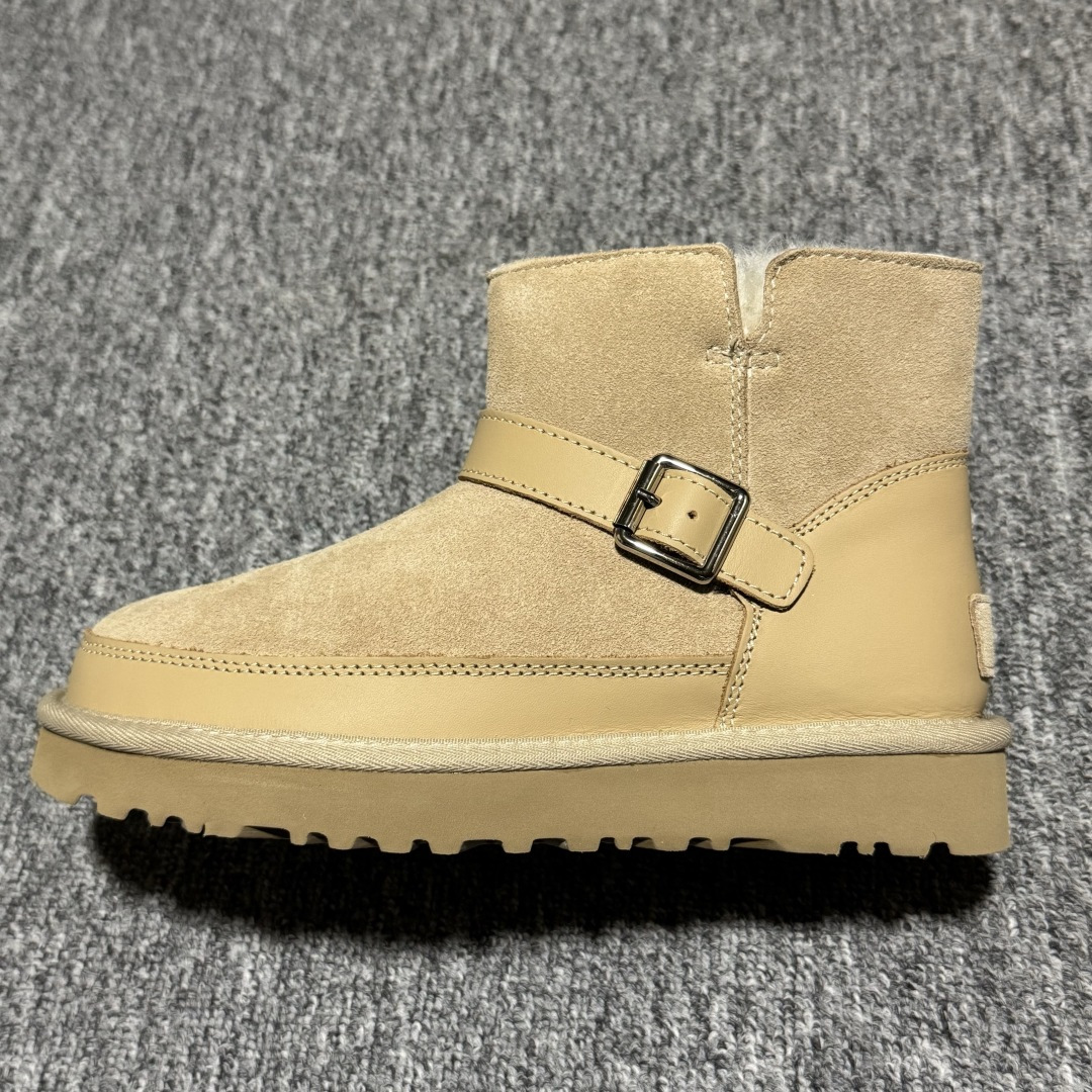 图片[5]-平台外贸专供 UGG Classic 女子雪地靴 1174512 十年品牌制鞋代工厂生产线出品 注重每一处细节 隆丰A级真羊皮毛一体 完全遵循ZP工艺流程打造 尺码：35 36 37 38 39 40-选品中心