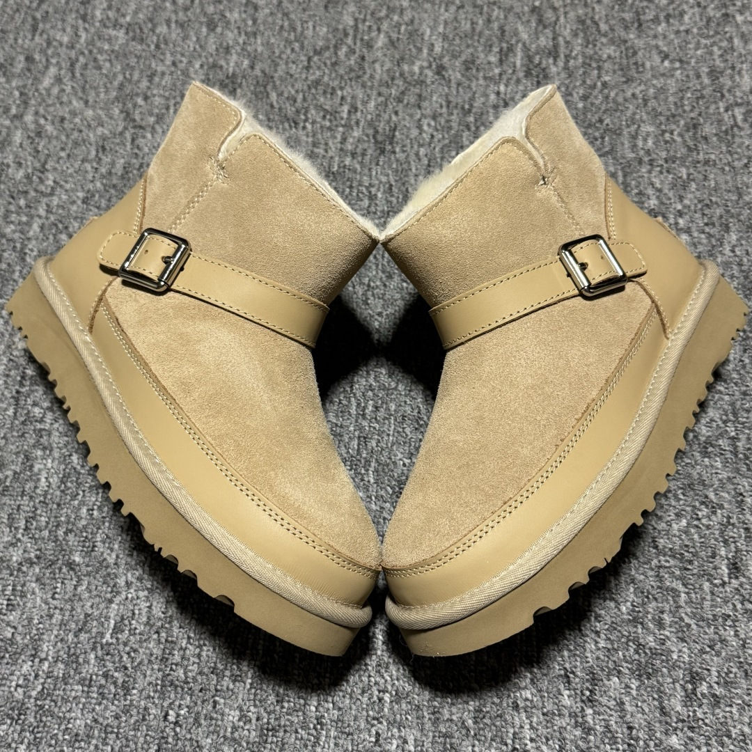 图片[2]-平台外贸专供 UGG Classic 女子雪地靴 1174512 十年品牌制鞋代工厂生产线出品 注重每一处细节 隆丰A级真羊皮毛一体 完全遵循ZP工艺流程打造 尺码：35 36 37 38 39 40-选品中心