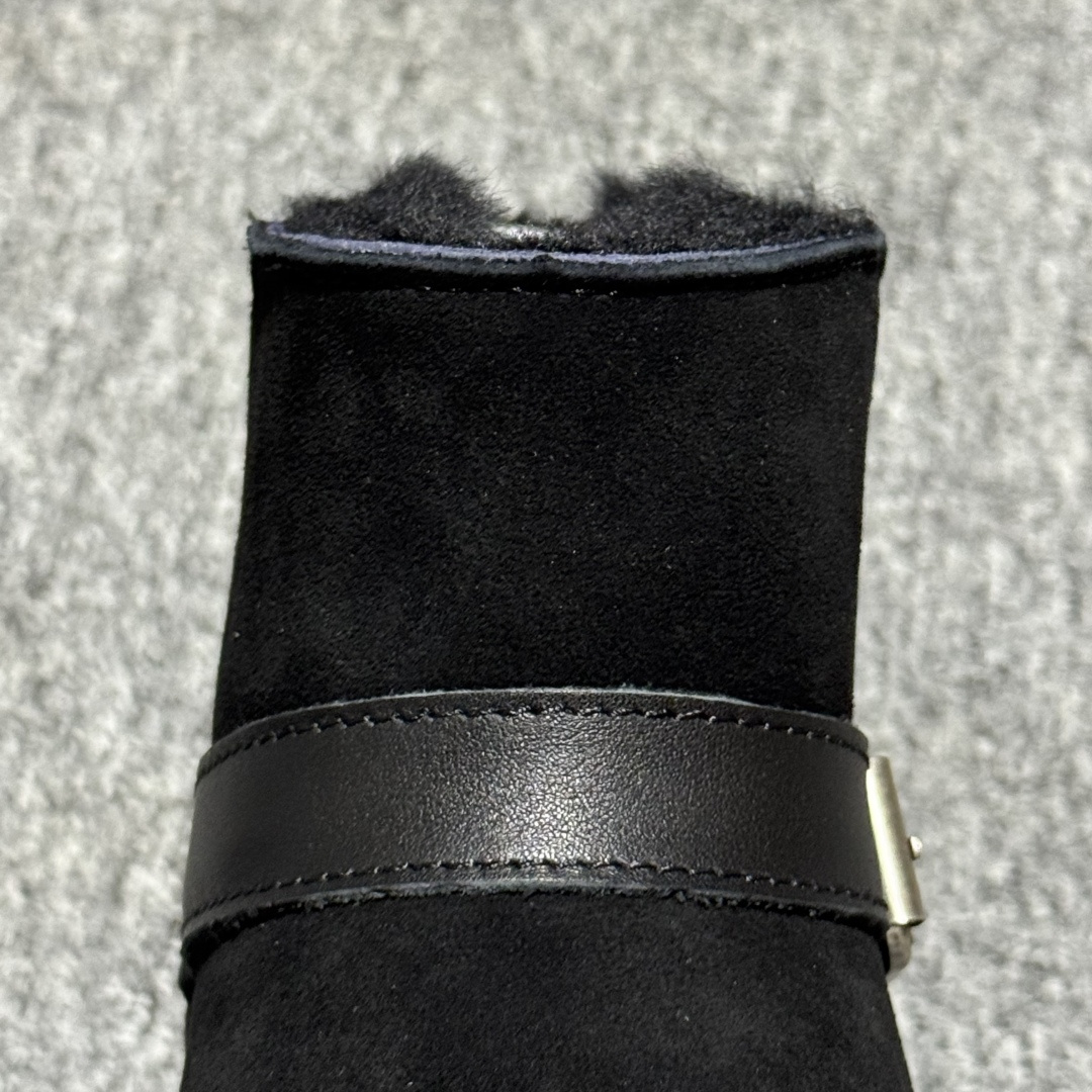 图片[9]-平台外贸专供 UGG Classic 女子雪地靴 1174512 十年品牌制鞋代工厂生产线出品 注重每一处细节 隆丰A级真羊皮毛一体 完全遵循ZP工艺流程打造 尺码：35 36 37 38 39 40-选品中心