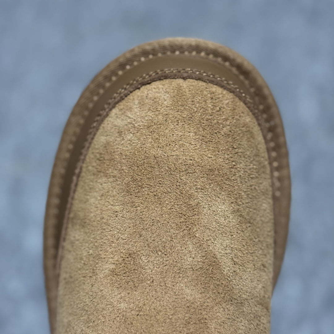 图片[7]-平台外贸专供 UGG Classic 女子雪地靴 1174512 十年品牌制鞋代工厂生产线出品 注重每一处细节 隆丰A级真羊皮毛一体 完全遵循ZP工艺流程打造 尺码：35 36 37 38 39 40-选品中心