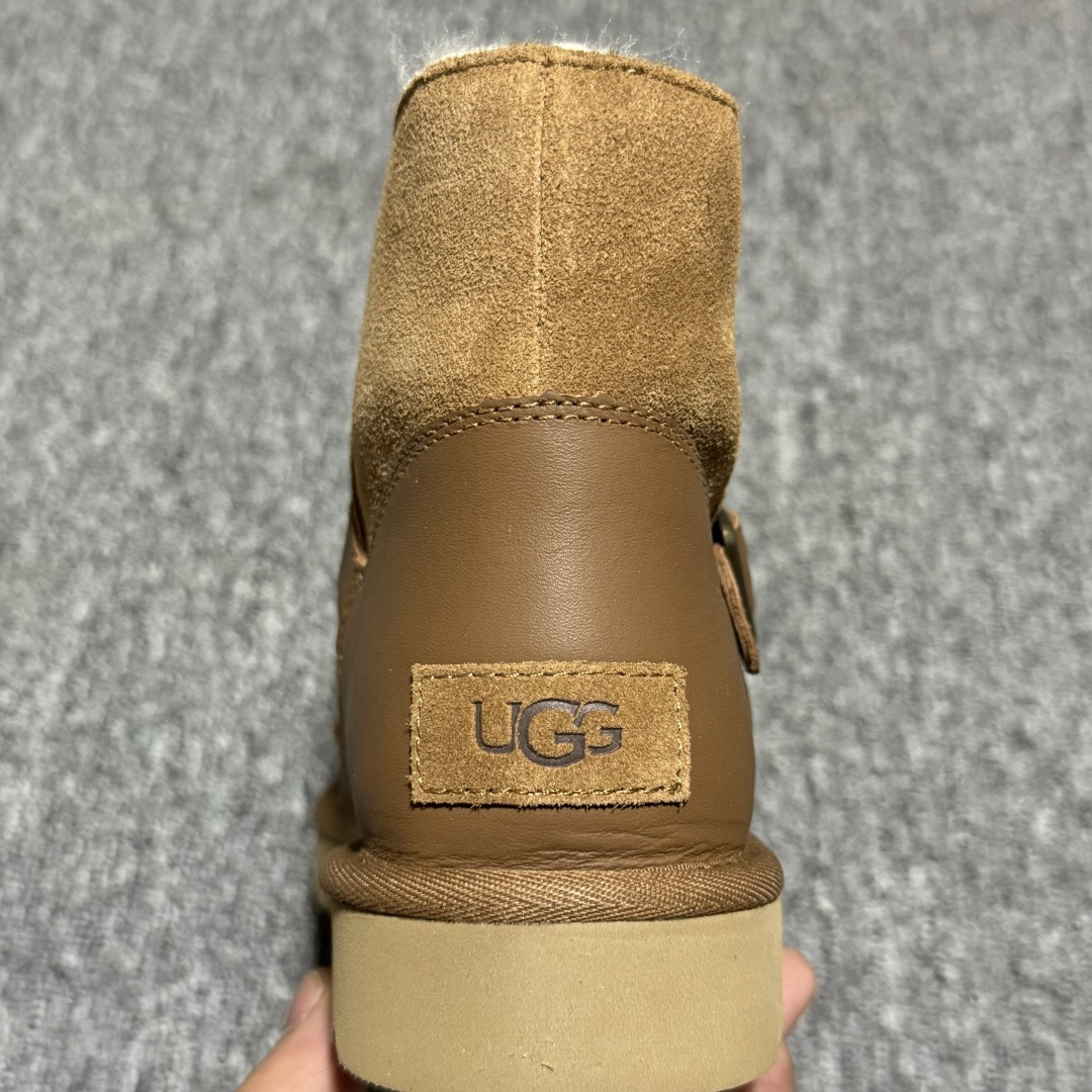 图片[8]-平台外贸专供 UGG Classic 女子雪地靴 1174512 十年品牌制鞋代工厂生产线出品 注重每一处细节 隆丰A级真羊皮毛一体 完全遵循ZP工艺流程打造 尺码：35 36 37 38 39 40-选品中心