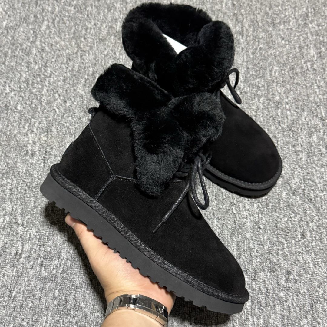 图片[6]-平台外贸专供 UGG Classic 女子雪地靴 1174576 十年品牌制鞋代工厂生产线出品 注重每一处细节 隆丰A级真羊皮毛一体 完全遵循ZP工艺流程打造 尺码：35 36 37 38 39 40-选品中心