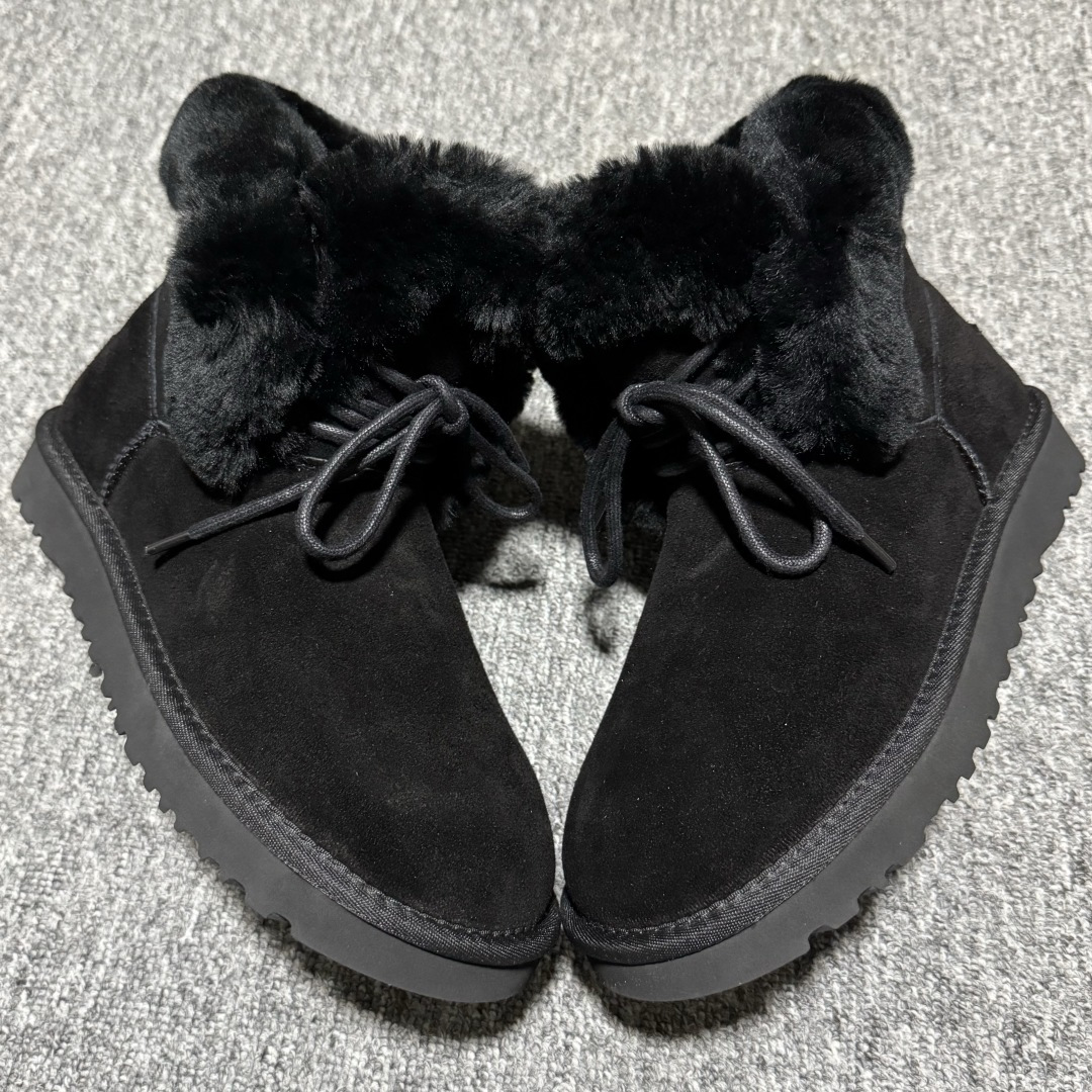 图片[2]-平台外贸专供 UGG Classic 女子雪地靴 1174576 十年品牌制鞋代工厂生产线出品 注重每一处细节 隆丰A级真羊皮毛一体 完全遵循ZP工艺流程打造 尺码：35 36 37 38 39 40-选品中心