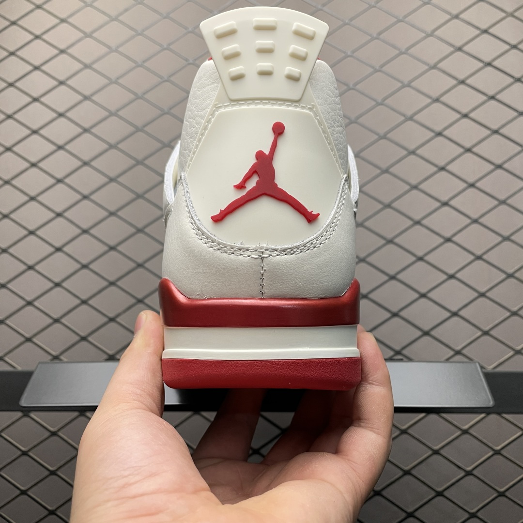 图片[2]-Air Jordan 4 AJ4乔4 文化篮球鞋 HV0823-108 专业AJ大厂出品 主力合作工厂 优势供应市场 一线大厂水准 平民价格定位 全新模具开发 纯正4代正确鞋型 进口头层皮料 高清洁度 立体高频 四线中底拉帮 网格大小 各方面细节都不错 品质完全碾压市面诸多嘴炮\”纯原\”杀猪版本 尺码：36 36.5 37.5 38 38.5 39 40 40.5 41 42 42.5 43 44 44.5 45 46 47.5-选品中心