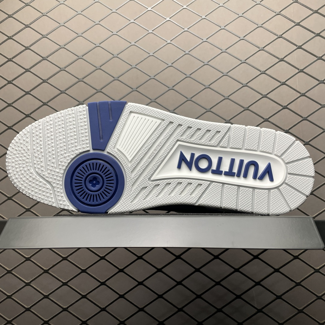 图片[5]-Louis Vuitton 路易威登 LV Trainer 低帮休闲板鞋 海淘代购同渠道品质 高端零售 外贸充正专供 原版购入开发 ZP级全套包装 完美楦型 正确卡色 大底TPU 质感媲美原版 细节与原版一致 请注意区分市面通货材 尺码：38 39 40 41 42 43 44 45 46-选品中心