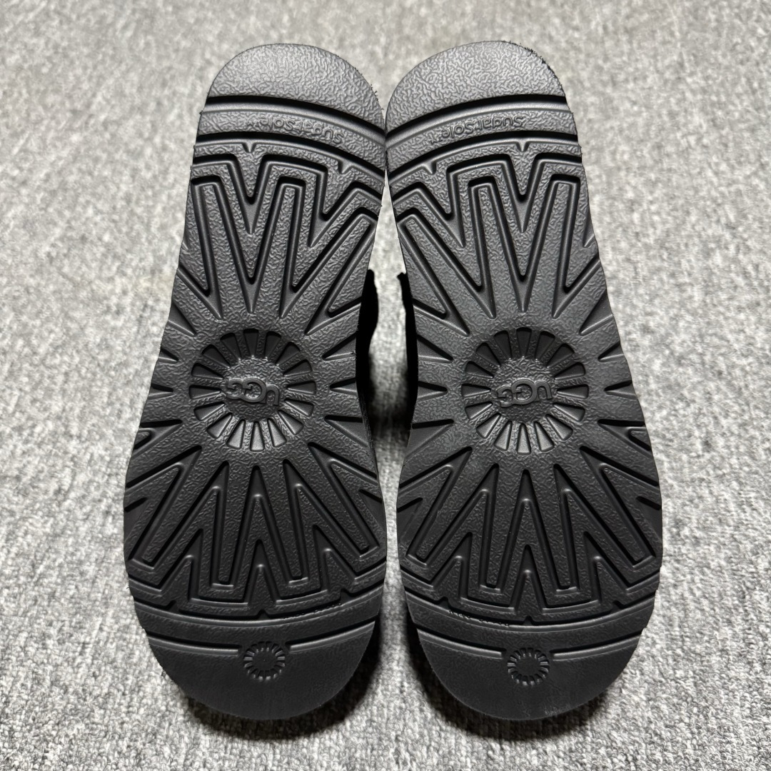 图片[3]-平台外贸专供 UGG 女子雪地靴 1134991 十年品牌制鞋代工厂生产线出品 注重每一处细节 隆丰A级真羊皮毛一体 完全遵循ZP工艺流程打造 尺码：35 36 37 38 39 40-选品中心