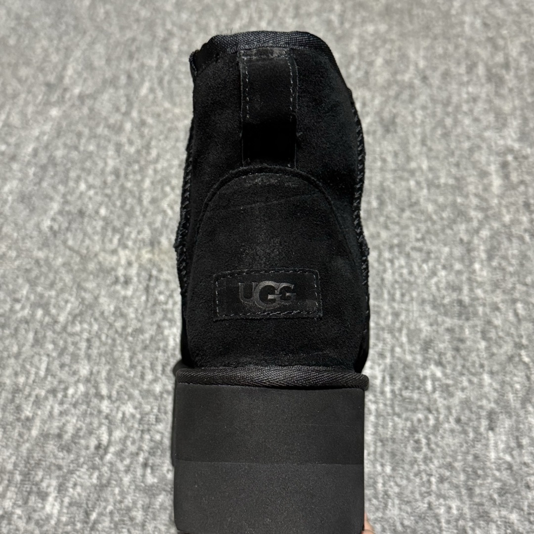 图片[8]-平台外贸专供 UGG 女子雪地靴 1134991 十年品牌制鞋代工厂生产线出品 注重每一处细节 隆丰A级真羊皮毛一体 完全遵循ZP工艺流程打造 尺码：35 36 37 38 39 40-选品中心