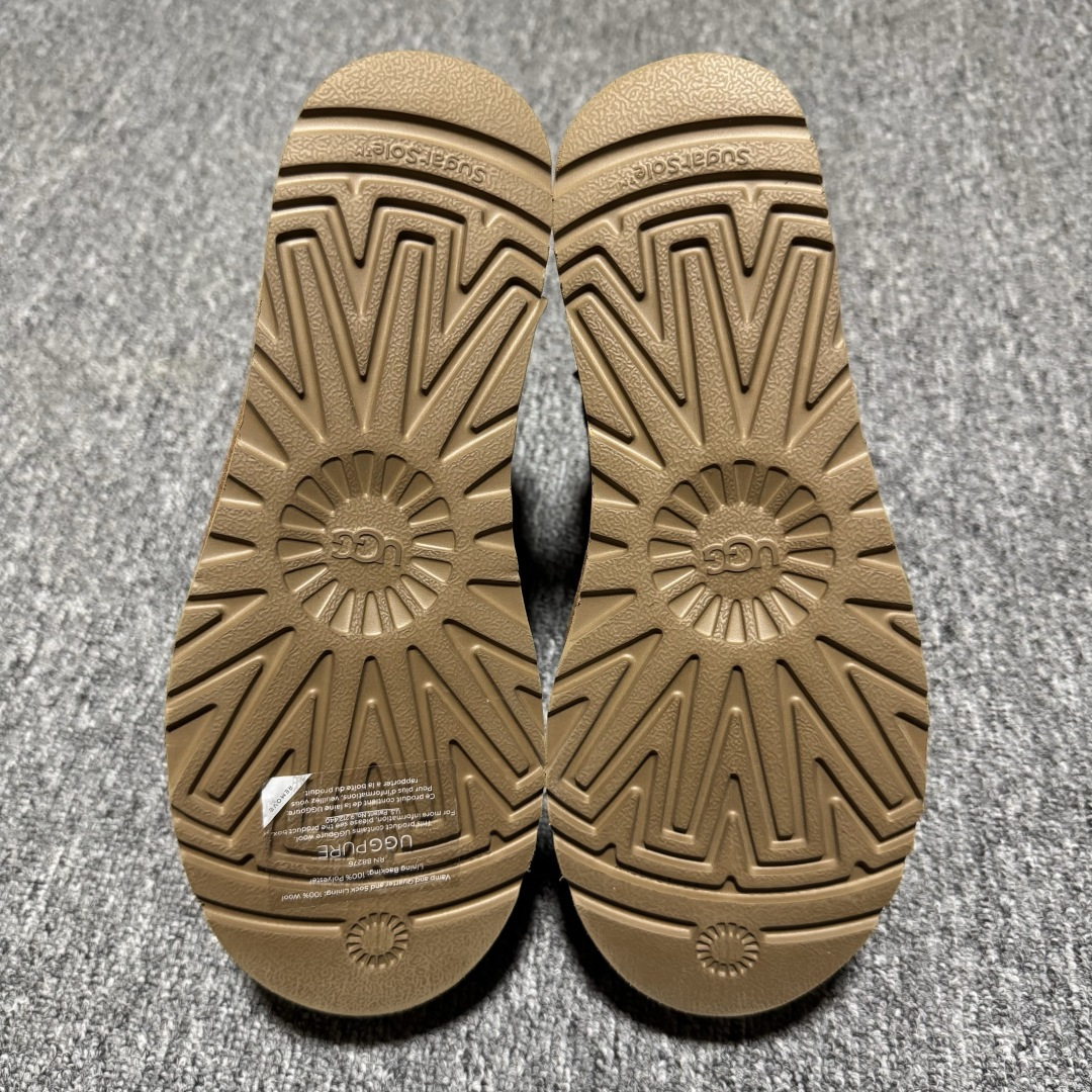 图片[3]-平台外贸专供 UGG 女子雪地靴 1134991 十年品牌制鞋代工厂生产线出品 注重每一处细节 隆丰A级真羊皮毛一体 完全遵循ZP工艺流程打造 尺码：35 36 37 38 39 40-选品中心