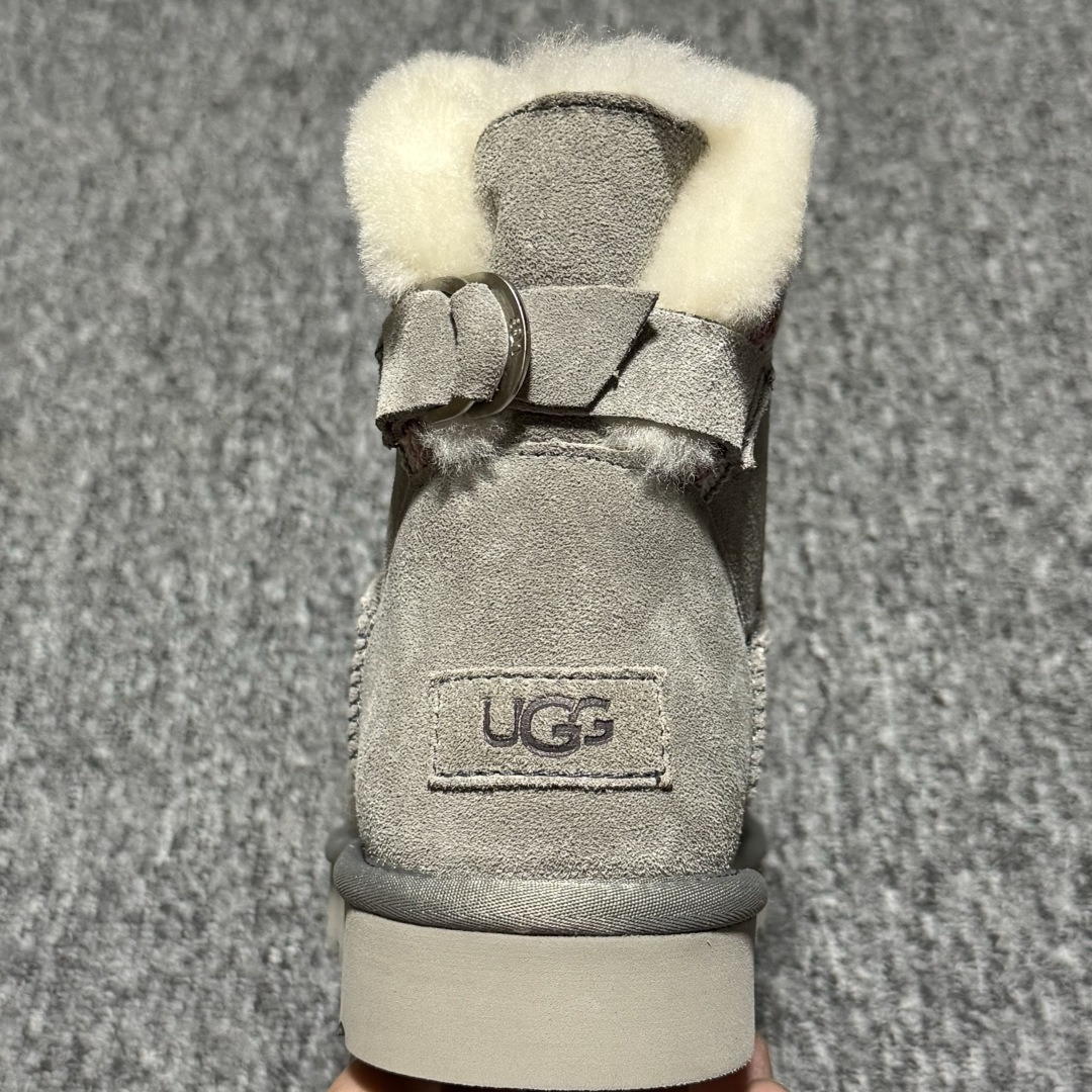 图片[8]-平台外贸专供 UGG Novelty 女子雪地靴 1174517 十年品牌制鞋代工厂生产线出品 注重每一处细节 隆丰A级真羊皮毛一体 完全遵循ZP工艺流程打造 尺码：35 36 37 38 39 40-选品中心