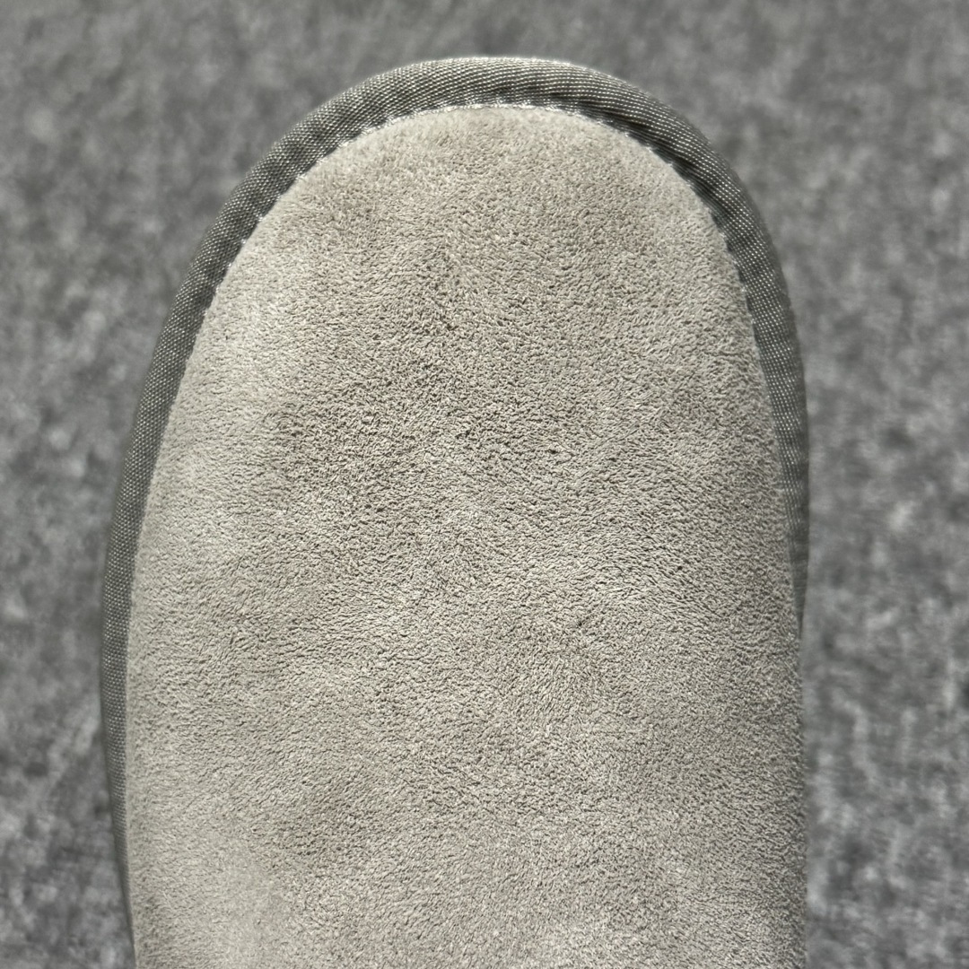 图片[7]-平台外贸专供 UGG Novelty 女子雪地靴 1174517 十年品牌制鞋代工厂生产线出品 注重每一处细节 隆丰A级真羊皮毛一体 完全遵循ZP工艺流程打造 尺码：35 36 37 38 39 40-选品中心