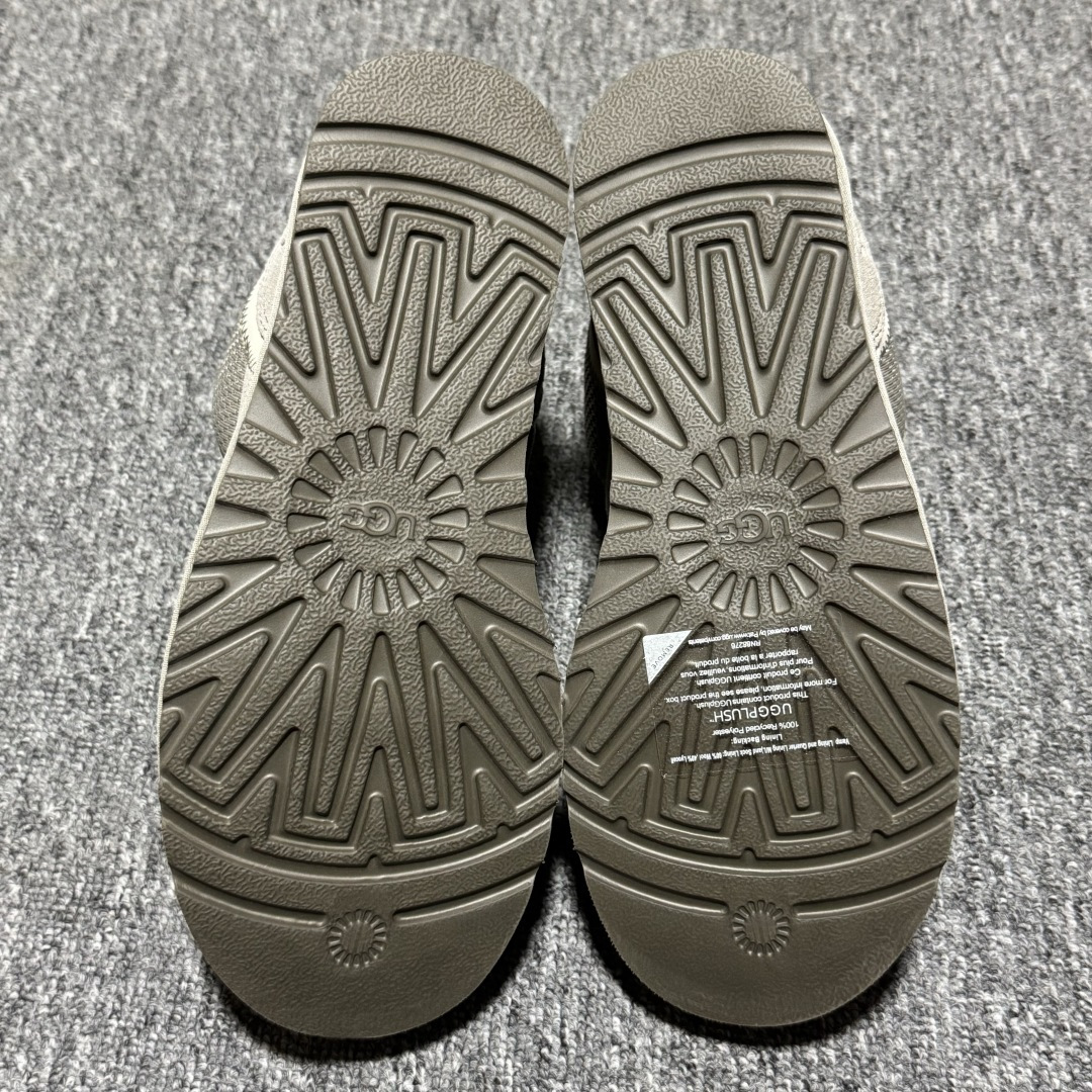 图片[3]-【中性款】 平台外贸专供 UGG Lowmel 梅尔 粗鞋带款 中性雪地靴 面包鞋 1144032 十年品牌制鞋代工厂生产线出品 注重每一处细节 隆丰A级真羊皮毛一体 完全遵循ZP工艺流程打造 内增灰色加粗鞋带一副 售后需配件完整 尺码：35 36 37 38 39 40 41 42 43 44 45 多版本供应 注意区分品质-选品中心