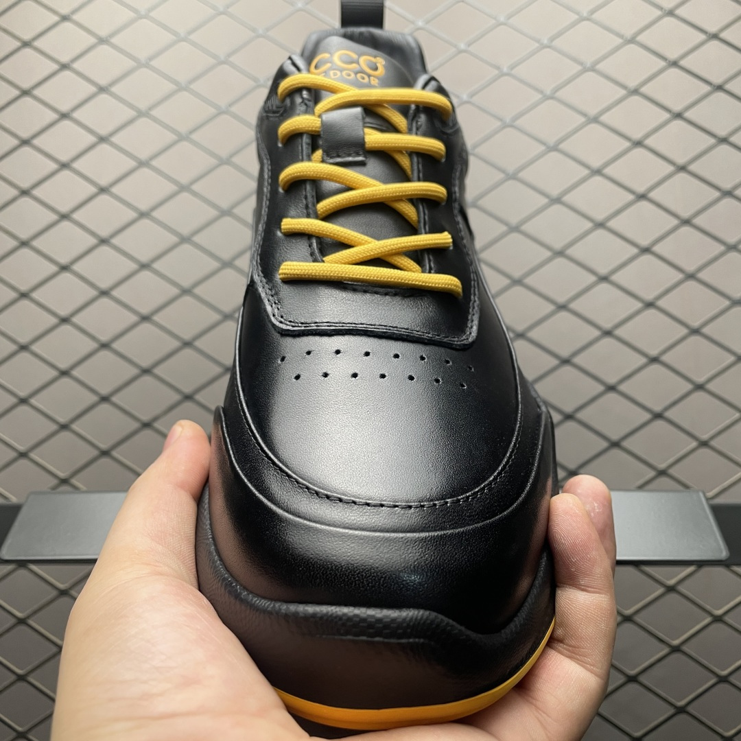 图片[9]-ECCO 爱步 运动鞋男 秋季双色拼接透气舒适跑步鞋 健步BIOM系列新款 825922 甄选牛皮面料 鞋头打孔设计+皮革织物混合内衬 告别闷热，透气舒适 鞋底撞色设计搭配鞋带，自由切换拓展多元穿搭可能 搭载BIOM®NATURAL MOTION®科技 符合人体工学鞋楦 贴近天然足部形态，塑造舒适运动体验 合脚稳固 舒适在线 大底采用高效橡胶 贴合脚部线条 动态分散运动冲击力 打破常规，为行走带来自然律动 尺码：38 39 40 41 42 43 44（皮鞋码）-选品中心