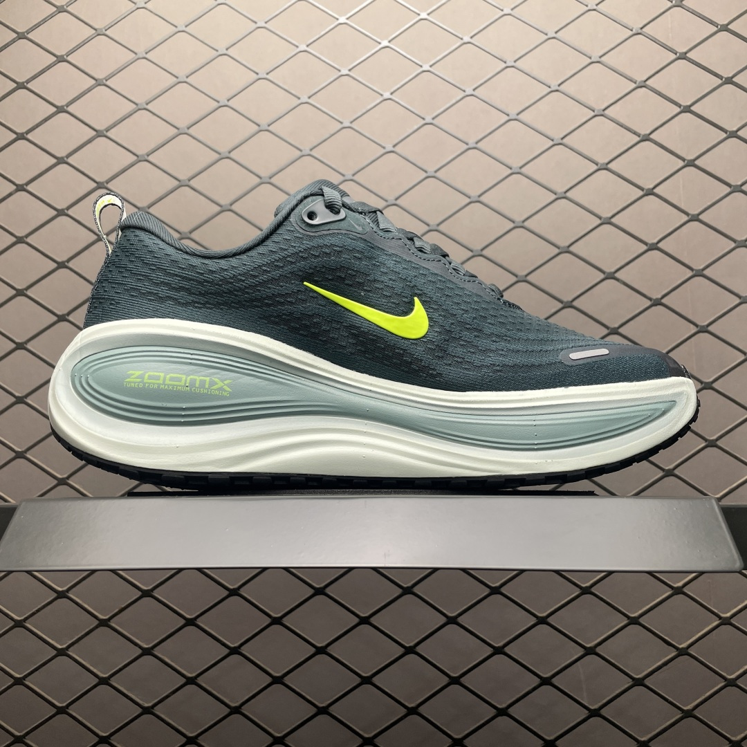 图片[3]-NK Vomero Plus 网面透气跑步鞋 HV8150-300 尺码：36 36.5 37.5 38 38.5 39 40 40.5 41 42 42.5 43 44 44.5 45 46-选品中心