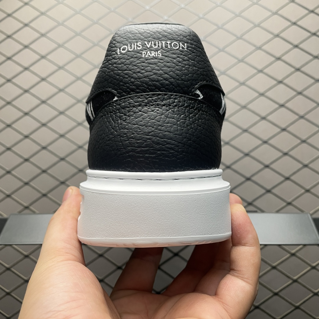 图片[2]-Louis Vuitton LV 路易威登 Beverly Hills 低帮休闲板鞋 海淘代购同渠道品质 高端零售 外贸充正专供 原版购入开发 ZP级全套包装 完美楦型 正确卡色 大底TPU 质感媲美原版 细节与原版一致 请注意区分市面通货材 尺码：38 39 40 41 42 43 44 45 46-选品中心