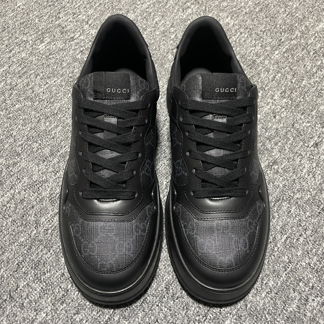 纯原 Gucci 古驰 Chunky 饼干鞋 全新订单出货 购入原版开发 平台高端零售 海外充Z专供品质 皮料、面料按原鞋标准定制 独立磨具，区别市面流通版本，配全新专柜包装，出厂即经过严格QC质检，细节、品控到位 完全遵循原版工艺打造 尺码：40 41 42 43 44 45-选品中心