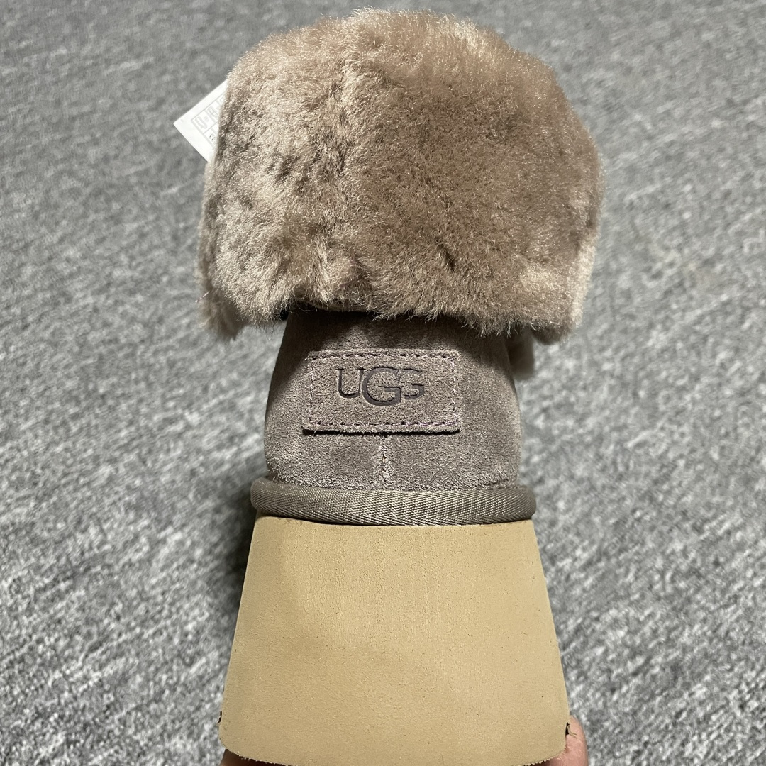 图片[8]-平台外贸专供 UGG 高帮雪地靴 1171533 十年品牌制鞋代工厂生产线出品 注重每一处细节 隆丰A级真羊皮毛一体 完全遵循ZP工艺流程打造 尺码：35 36 37 38 39 40-选品中心