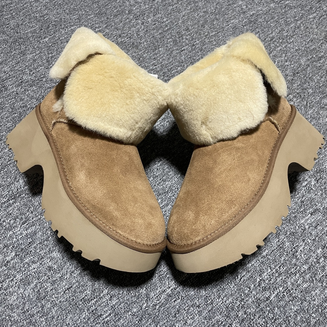 图片[2]-平台外贸专供 UGG 高帮雪地靴 1171533 十年品牌制鞋代工厂生产线出品 注重每一处细节 隆丰A级真羊皮毛一体 完全遵循ZP工艺流程打造 尺码：35 36 37 38 39 40-选品中心