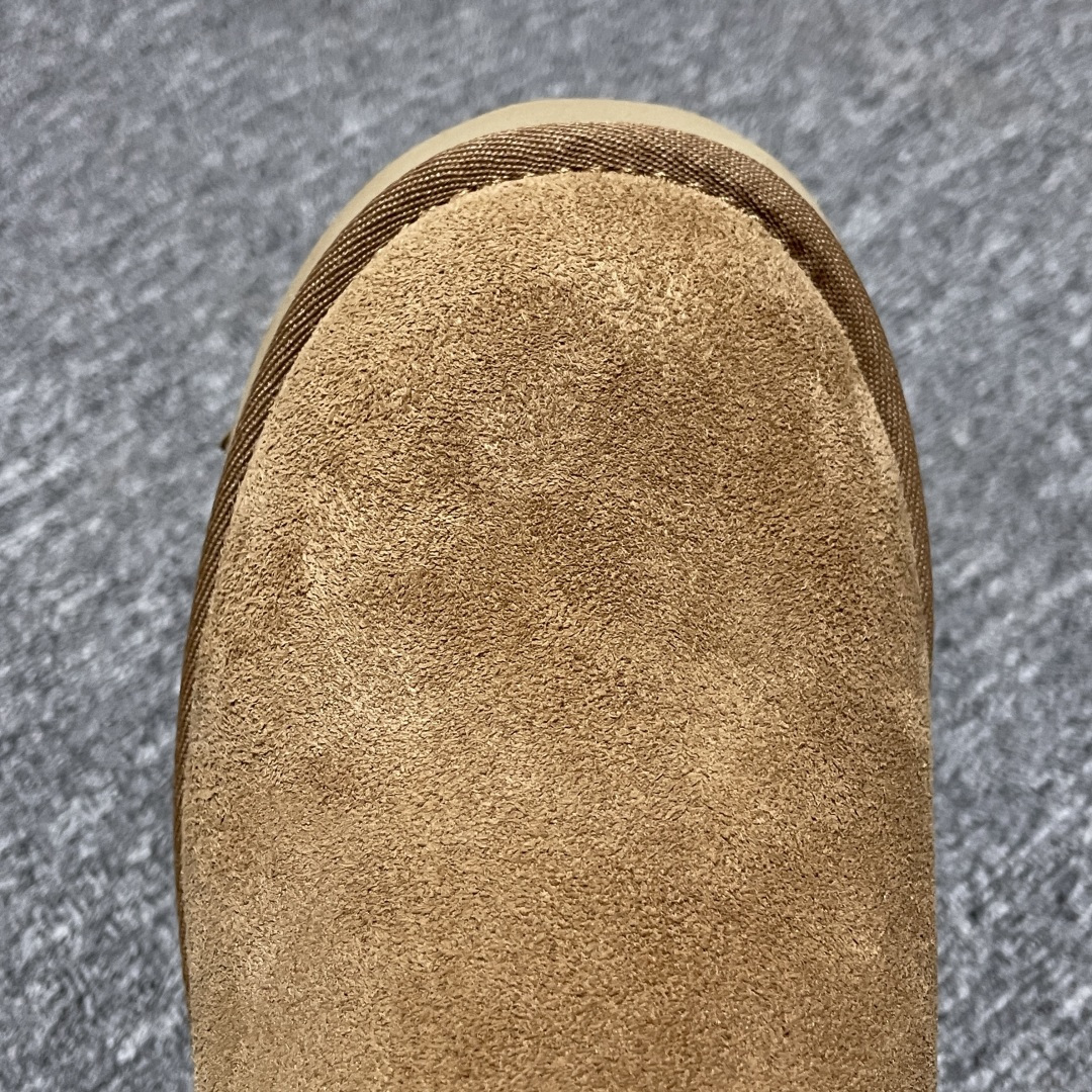 图片[7]-平台外贸专供 UGG 高帮雪地靴 1171533 十年品牌制鞋代工厂生产线出品 注重每一处细节 隆丰A级真羊皮毛一体 完全遵循ZP工艺流程打造 尺码：35 36 37 38 39 40-选品中心