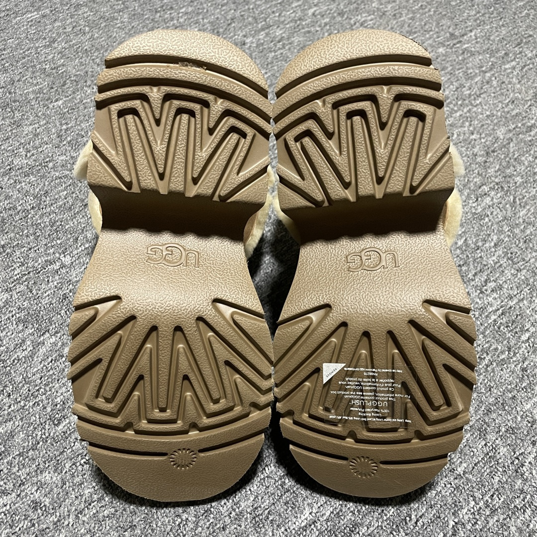 图片[3]-平台外贸专供 UGG 高帮雪地靴 1171533 十年品牌制鞋代工厂生产线出品 注重每一处细节 隆丰A级真羊皮毛一体 完全遵循ZP工艺流程打造 尺码：35 36 37 38 39 40-选品中心