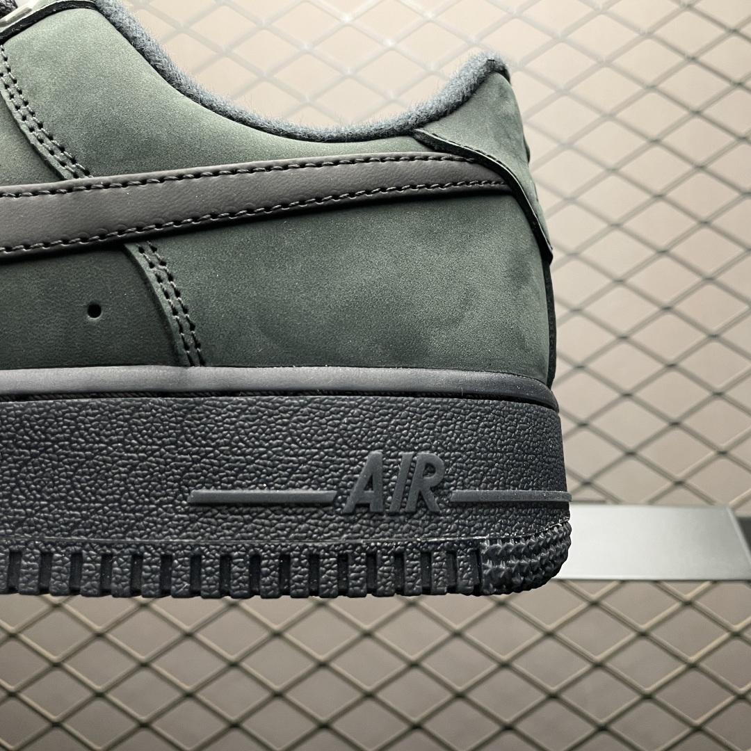 NK Air Force 1 Low 空军一号低帮休闲板鞋 CJ9179-001 原厂冲刀皮料切割干净 