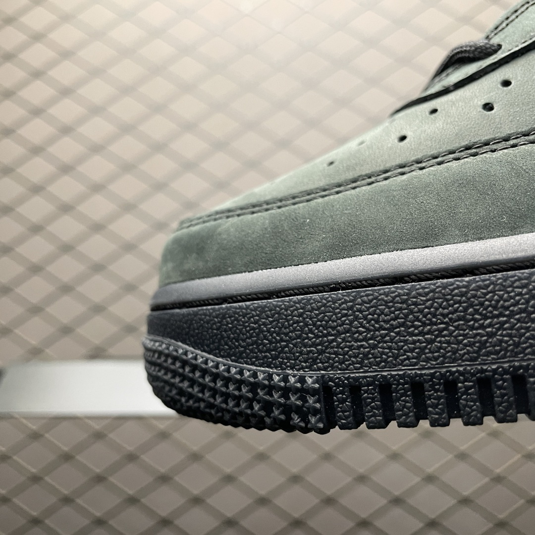 NK Air Force 1 Low 空军一号低帮休闲板鞋 CJ9179-001 原厂冲刀皮料切割干净 