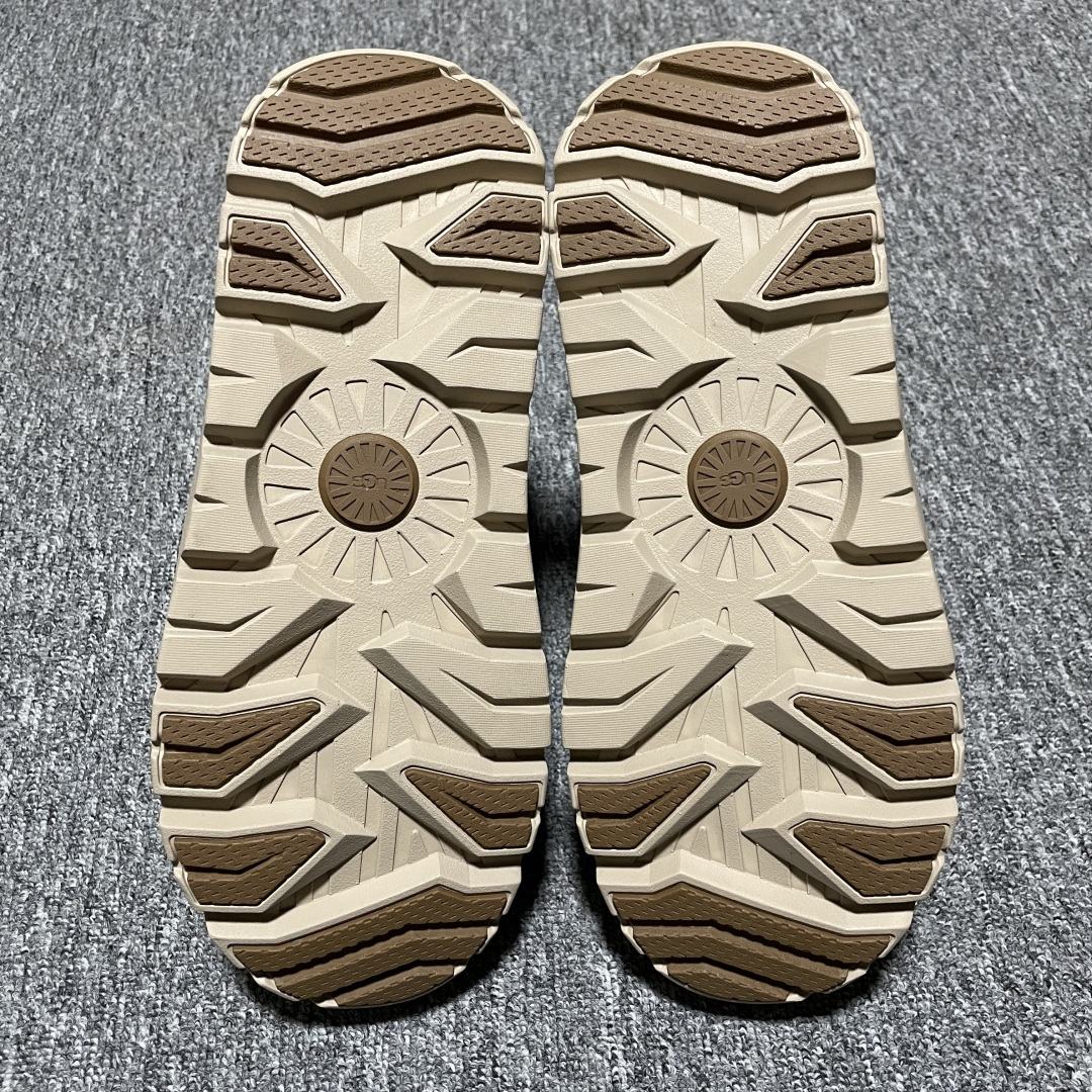 图片[3]-平台外贸专供 UGG Neumel Weather Hybrid 男士高帮雪地靴 1158208 十年品牌制鞋代工厂生产线出品 注重每一处细节 隆丰A级真羊皮毛一体 完全遵循ZP工艺流程打造 尺码：39 40 41 42 43 44 45-选品中心