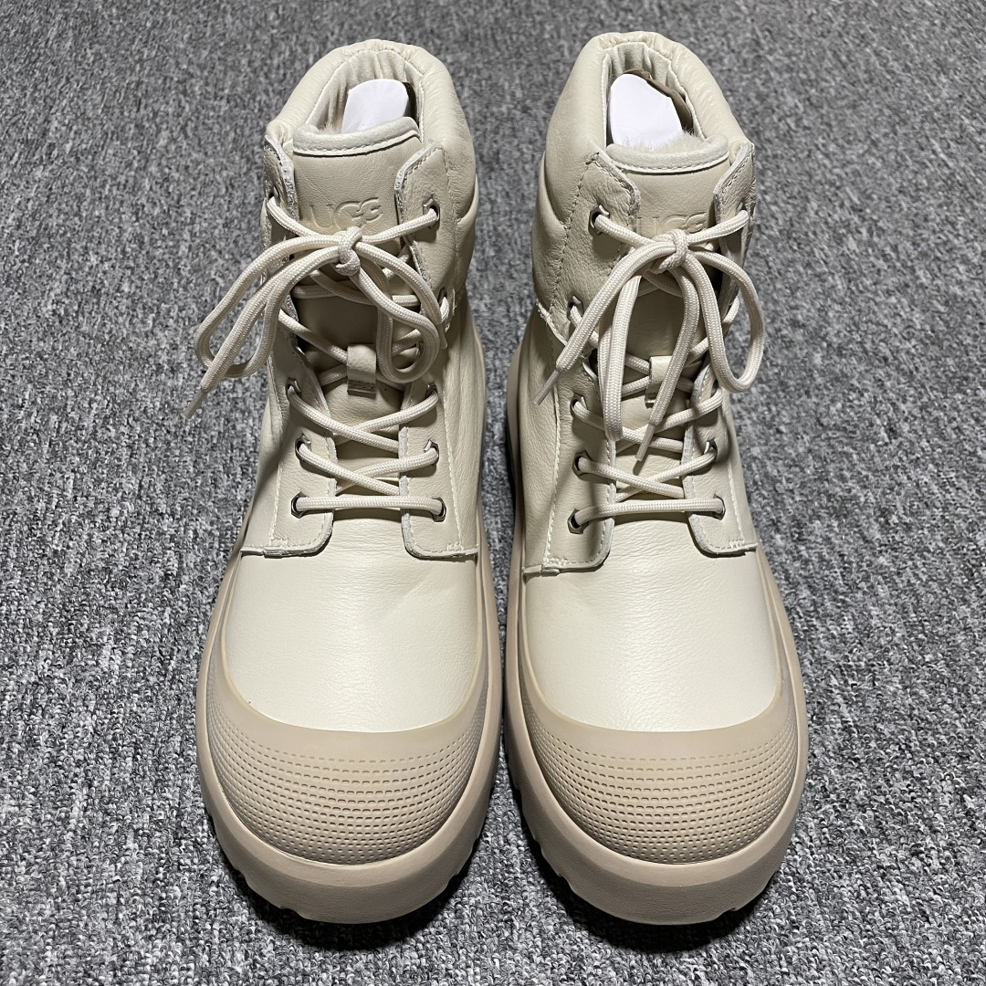 平台外贸专供 UGG Neumel Weather Hybrid 男士高帮雪地靴 1158208 十年品牌制鞋代工厂生产线出品 注重每一处细节 隆丰A级真羊皮毛一体 完全遵循ZP工艺流程打造 尺码：39 40 41 42 43 44 45-选品中心