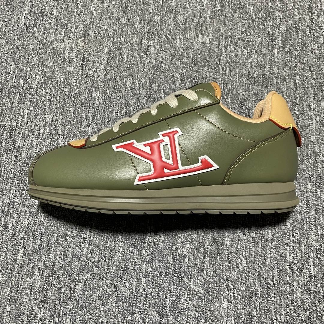 图片[5]-M版纯原 Nigo x Louis Vuitton 路易威登 LV Buttersoft 阿甘鞋 低帮休闲面包鞋 全新订单 高端零售外贸充正专供 原版购入开发 全鞋羊皮 牛皮鞋面 ZP级全套包装 完美楦型 正确卡色 大底TPU 质感媲美原版 细节与原版一致 请注意区分市面通货材 尺码：35 36 37 38 39 40 41 42 43 44 45 46 偏大一码-选品中心