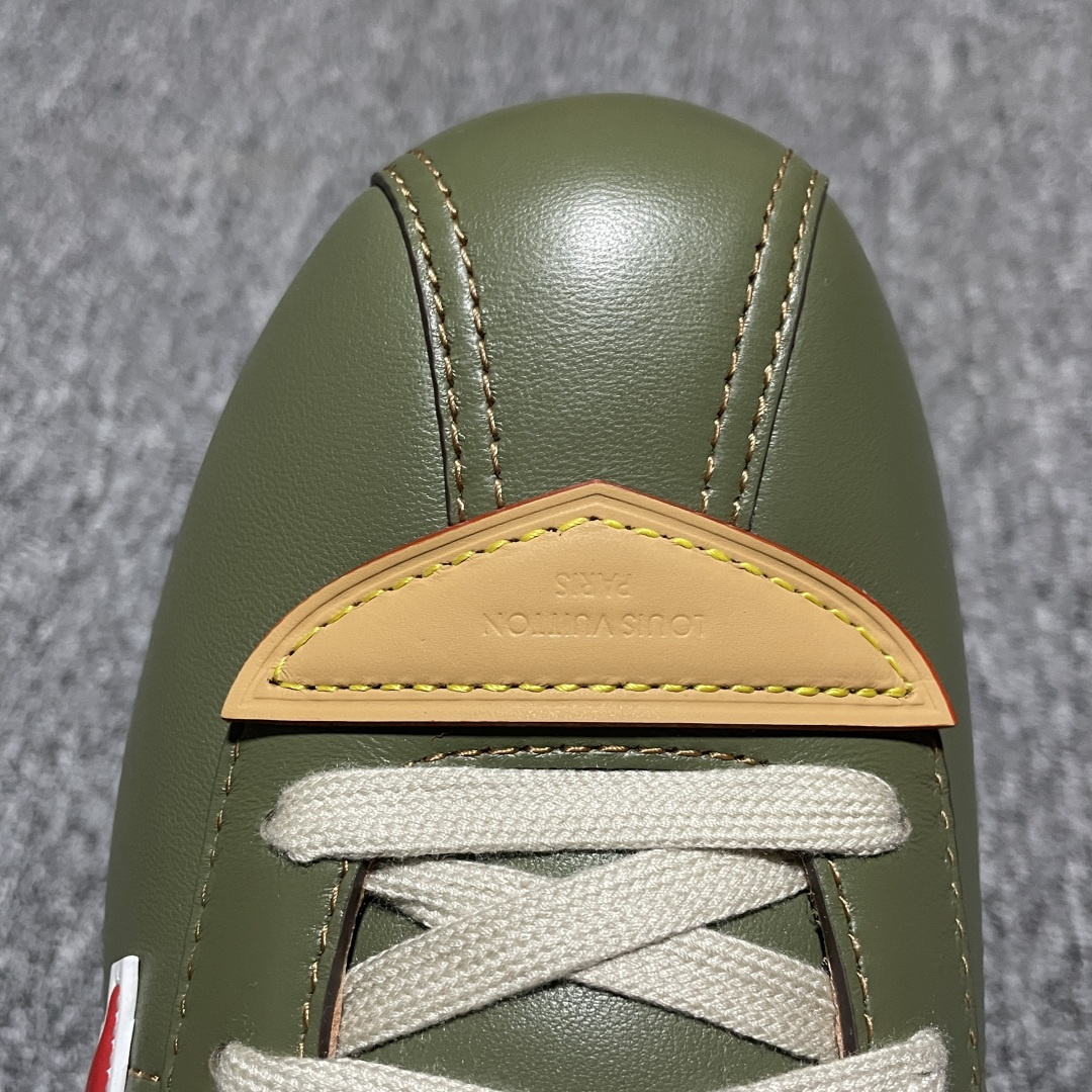 图片[7]-M版纯原 Nigo x Louis Vuitton 路易威登 LV Buttersoft 阿甘鞋 低帮休闲面包鞋 全新订单 高端零售外贸充正专供 原版购入开发 全鞋羊皮 牛皮鞋面 ZP级全套包装 完美楦型 正确卡色 大底TPU 质感媲美原版 细节与原版一致 请注意区分市面通货材 尺码：35 36 37 38 39 40 41 42 43 44 45 46 偏大一码-选品中心