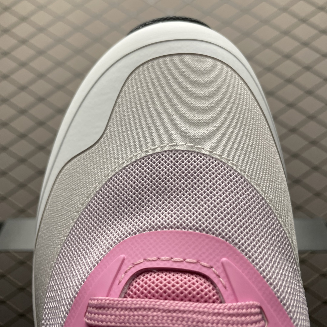 图片[7]-纯原版 Loewe x ON 罗意威昂跑联名 Cloudtilt 2.0 系列 L929282X17 市售最高品质出货 全系列配色均原鞋购入开发打造 全新独立私模 高端零售 外贸平台充正品质 独家定制全套包装 内含防尘袋一个 注意：售后需完整退回 尺码：36 36.5 37 38 38.5 39-选品中心